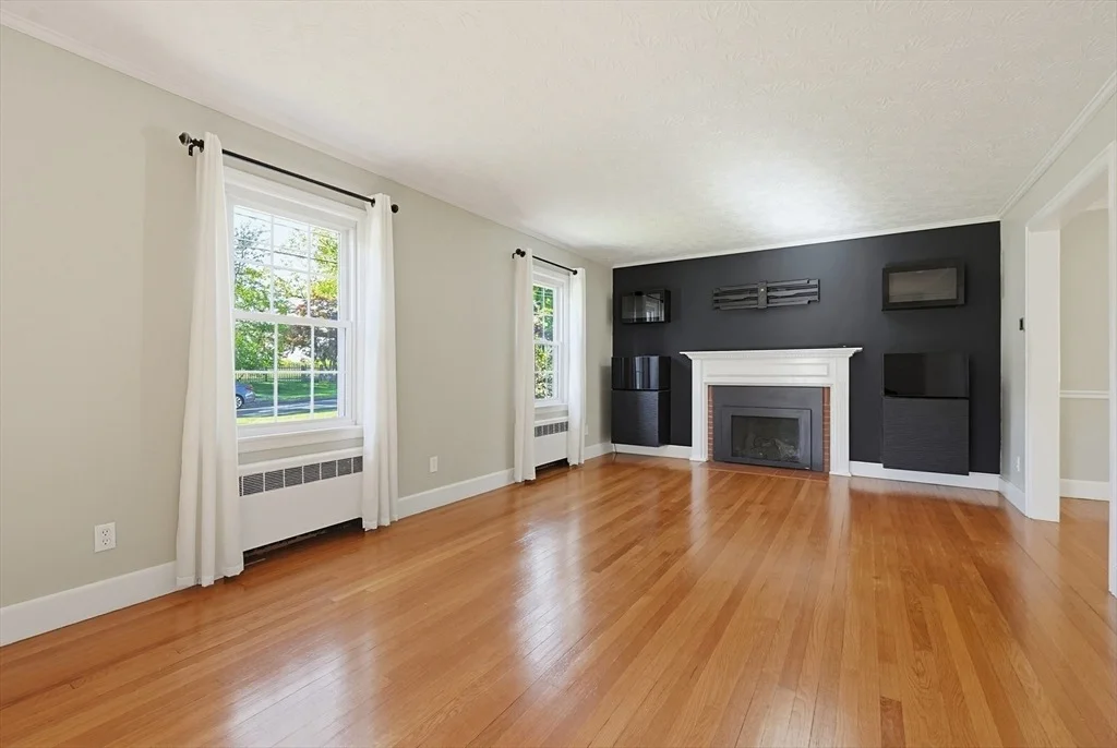 Photo of 103 Field Rd