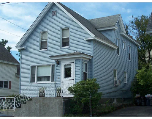 Photo of 176 Howard St