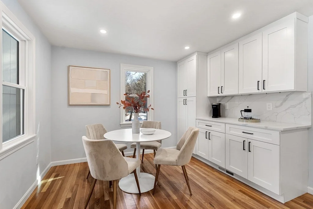 Photo of 378 Linebrook Road