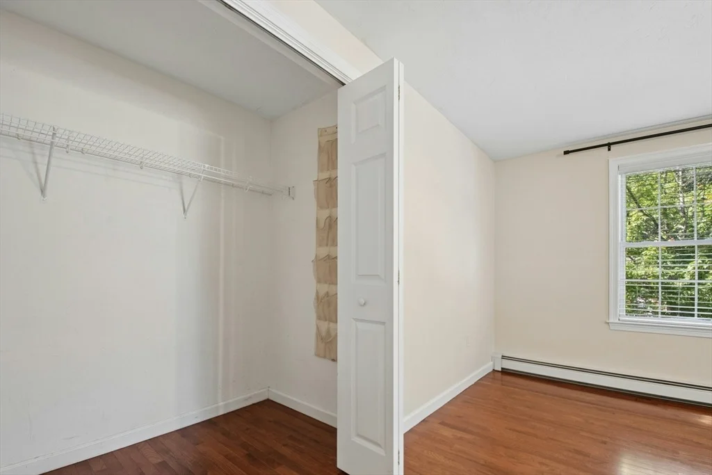 Photo of 37 Mark Dr