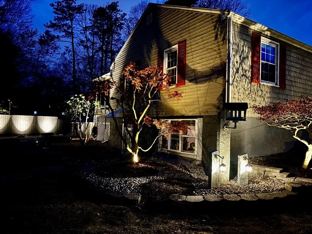 Photo of 96 Clearbrook Dr