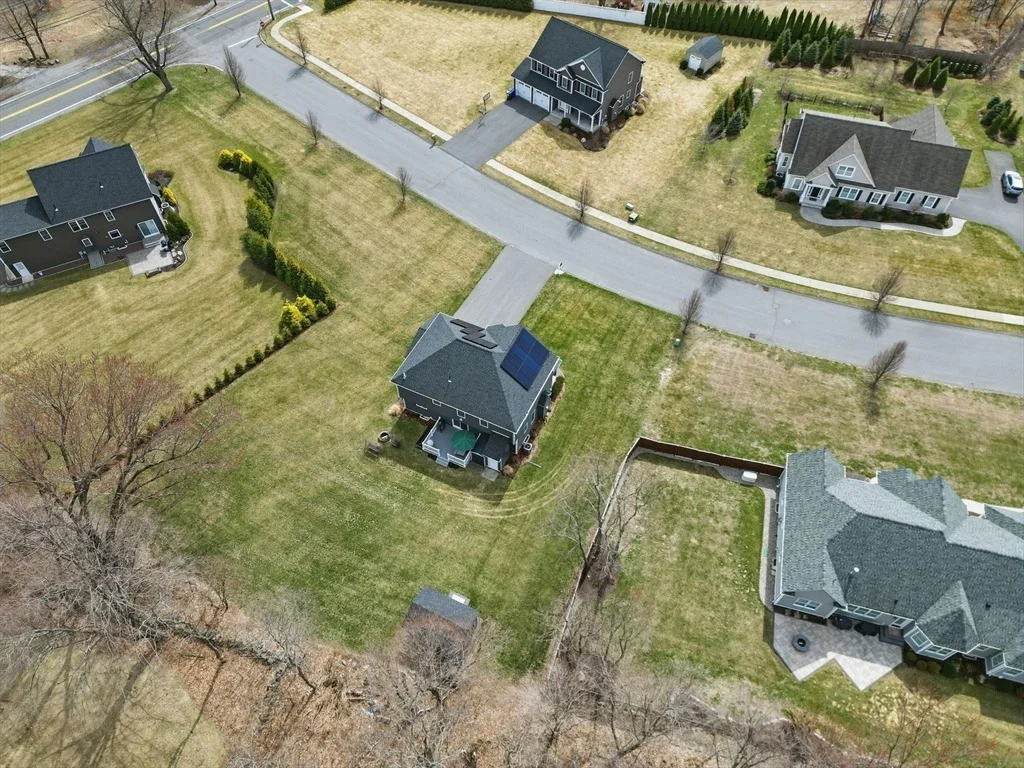 Photo of 4 Willow Brook Lane