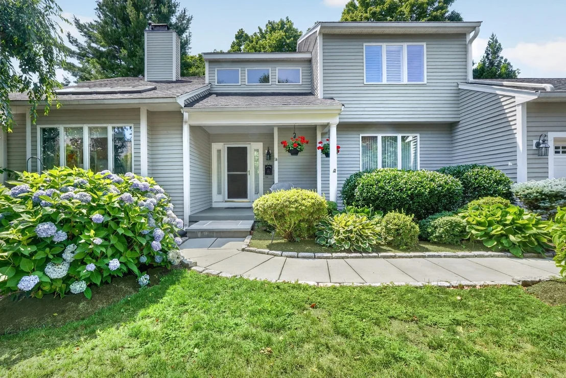 Photo of 14 Mulberry Ln