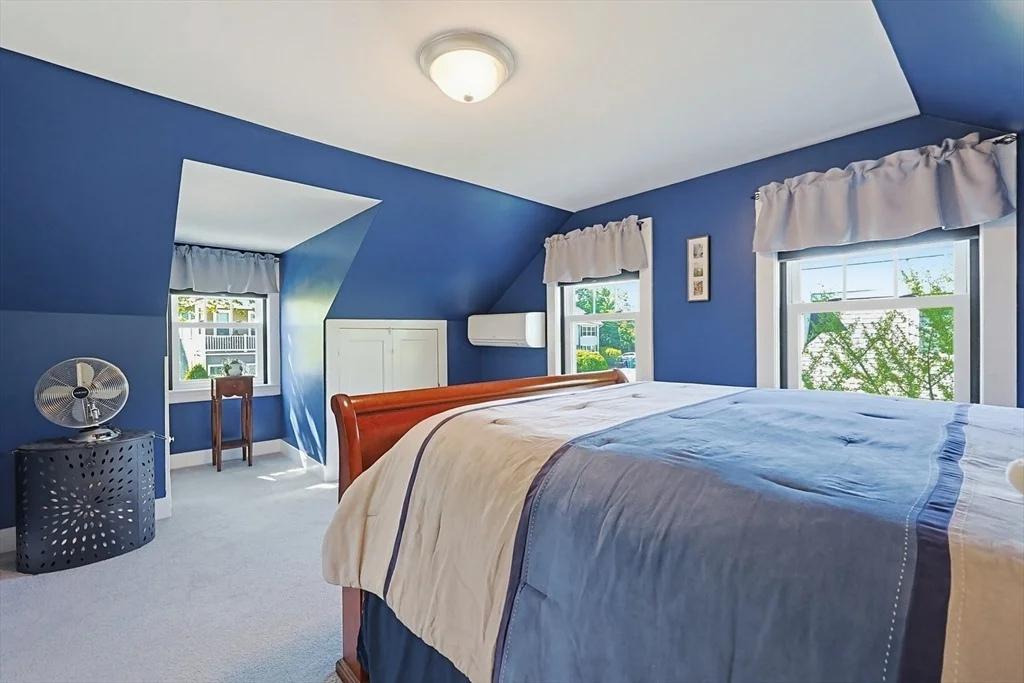 Photo of 35 Intervale Ave