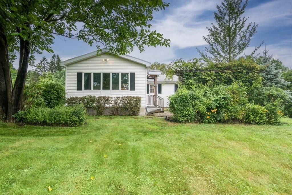 Photo of 90 Columbia Drive