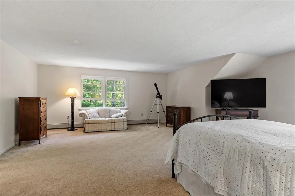 Photo of 33 Taft Rd