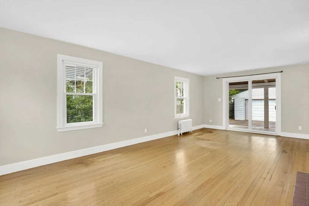 Photo of 82 Biltmore St