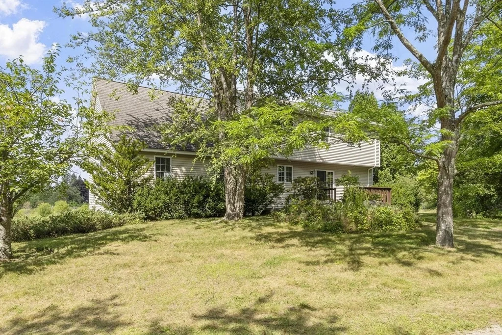 Photo of 140 Chace Hill Rd