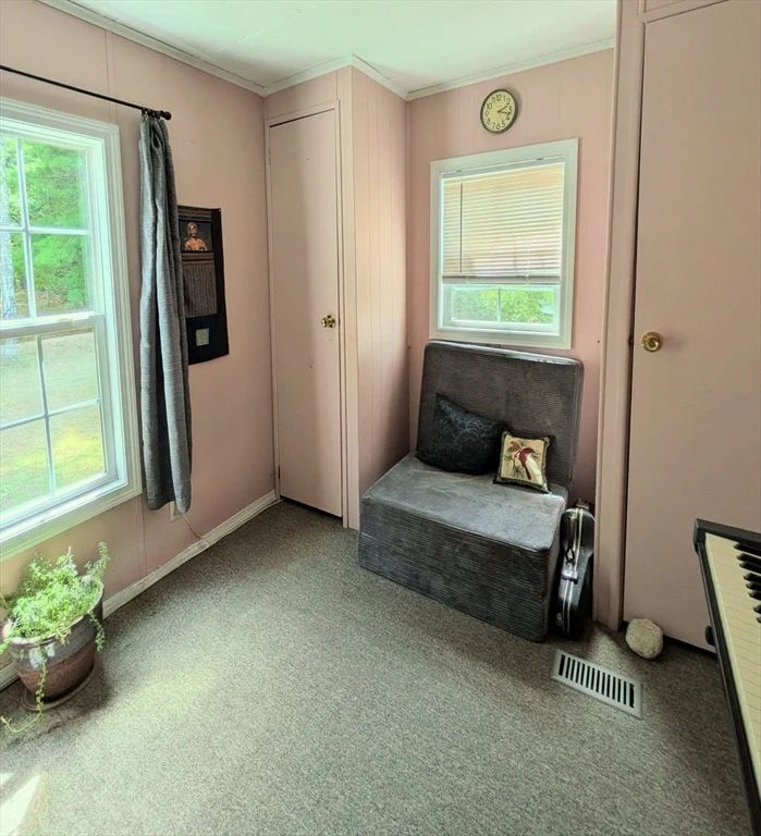 Photo of 10 Jefferson Way