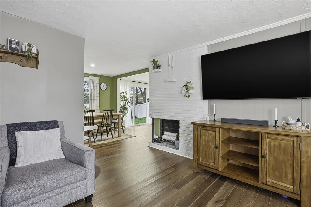 Photo of 18 Brookfield Ter
