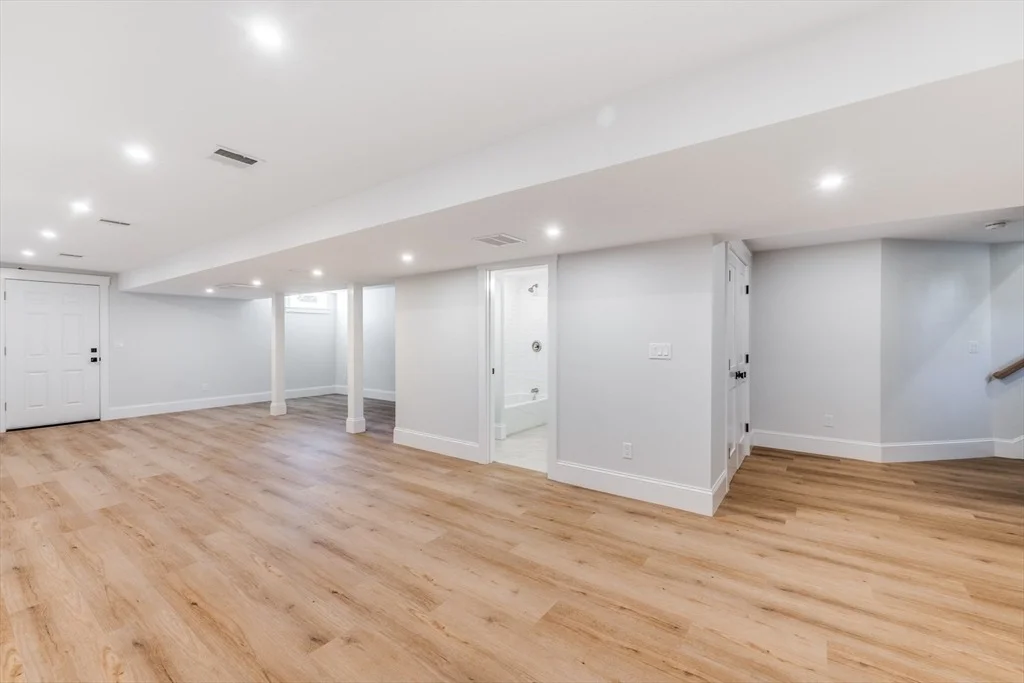 Photo of 38 Summersea Rd