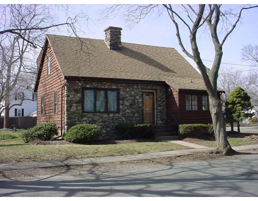 Photo of 1 Puritan Rd