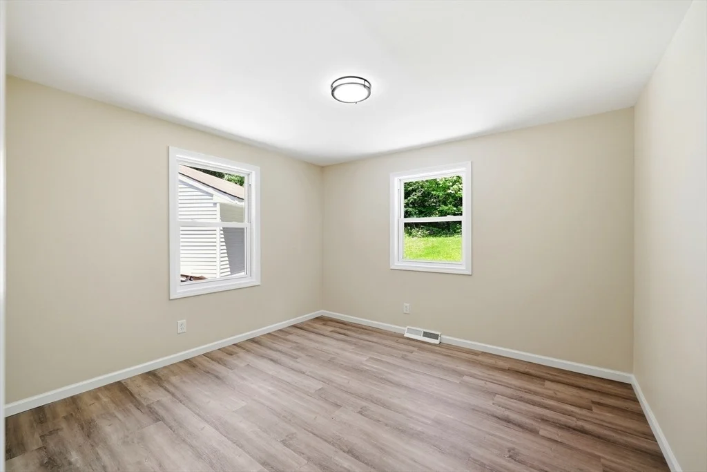 Photo of 96 Cote Road