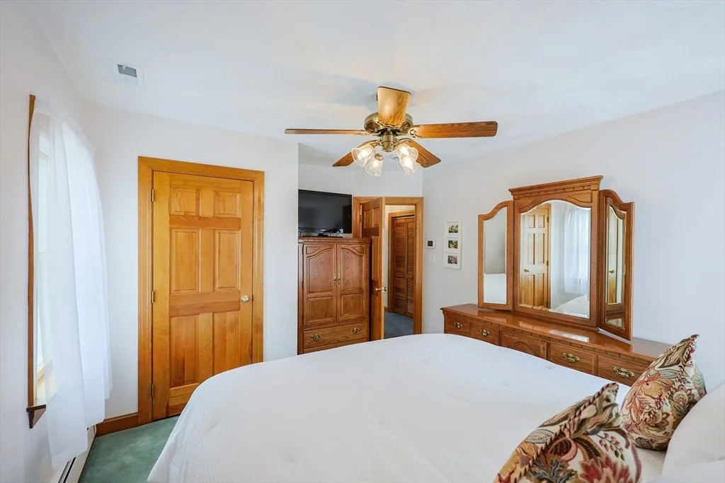Photo of 76 Beach St