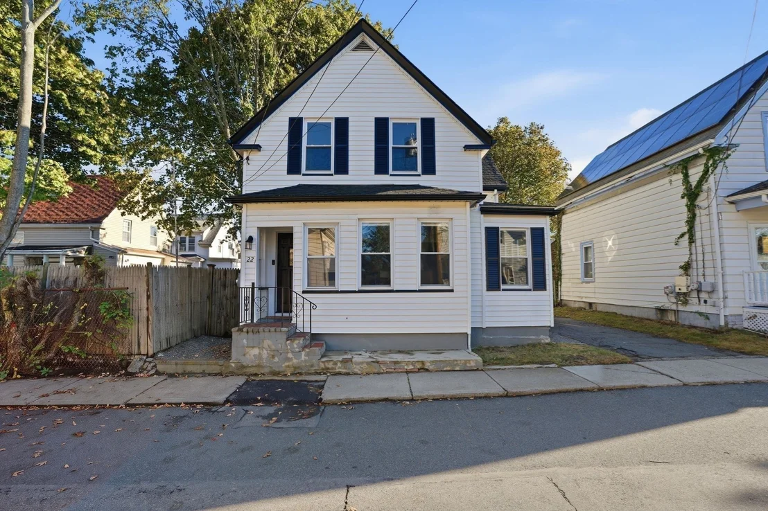 Photo of 22 Houston Pl