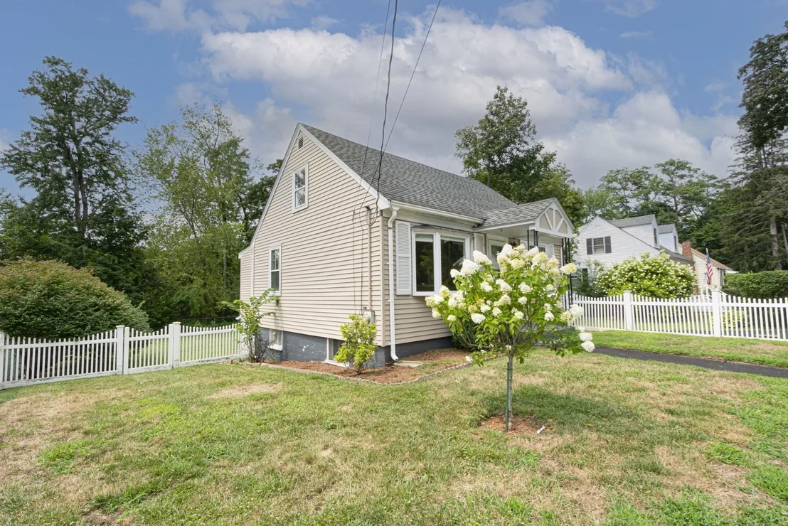 Photo of 13 Brook Street