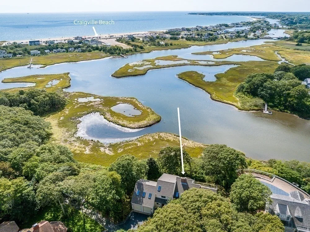 Photo of 498 Elliott Road