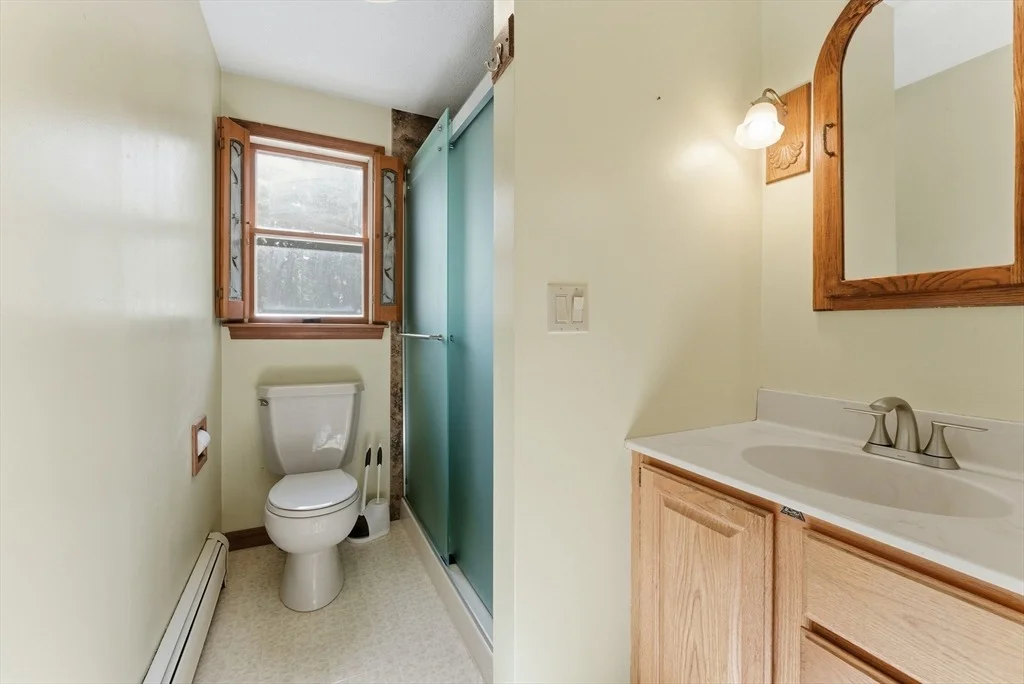Photo of 6 Emily Ln