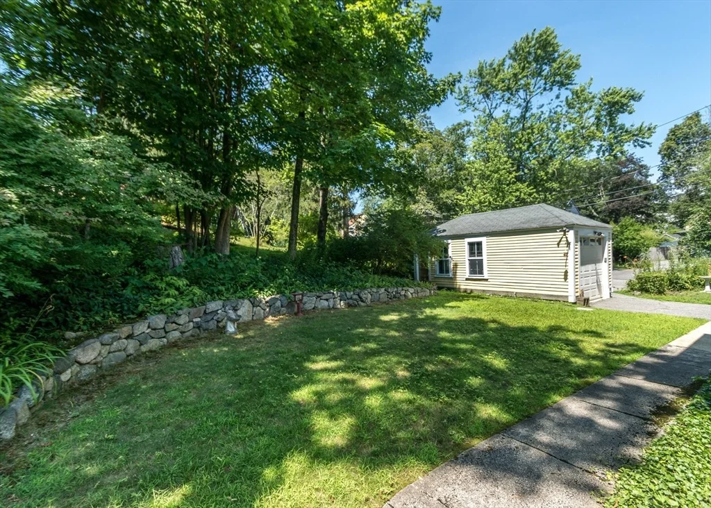Photo of 326 Bacon Street