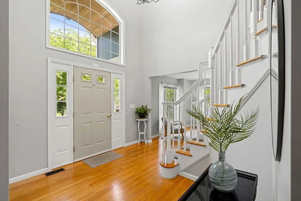 Photo of 10 Gianna Dr