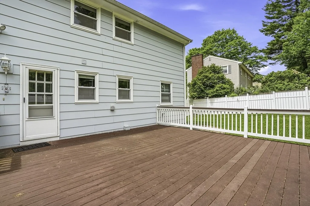 Photo of 57 Lanewood Ave