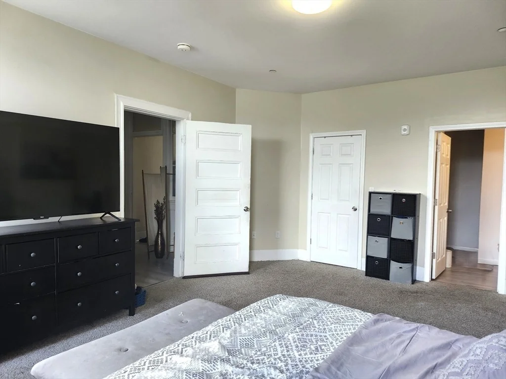Photo of Unit 21 at 202 Broadway