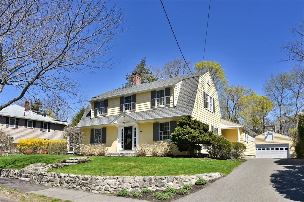 Photo of 44 Bellevue Rd.