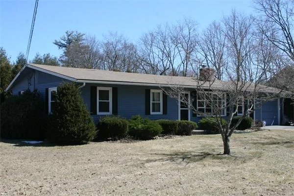 Photo of 11 Helen Dr