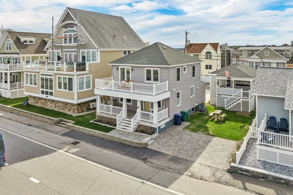 Photo of 713 Ocean Boulevard