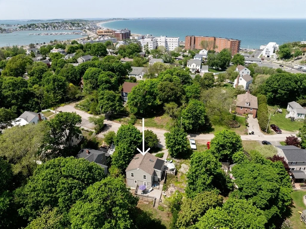 Photo of 9 Shore Garden Rd