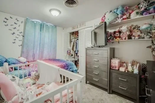 Photo of 132 Croyden Ter