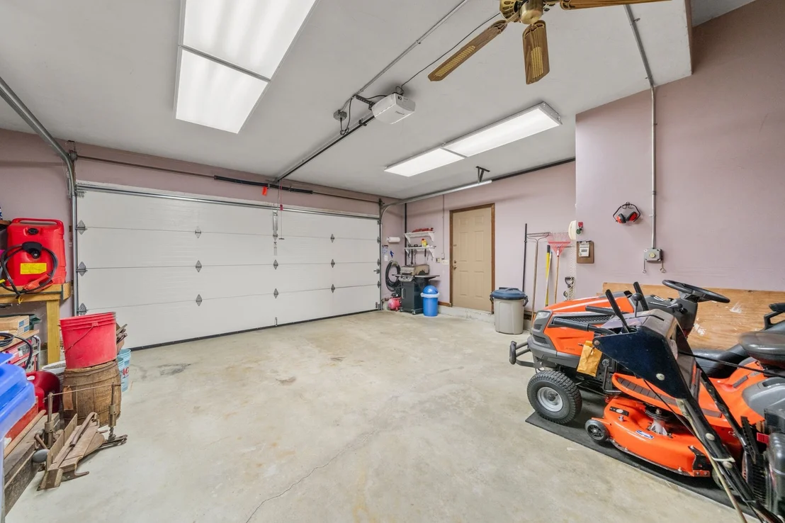 Photo of 36 Noreast Dr
