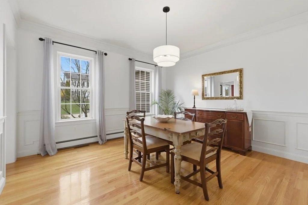 Photo of 24 Gristmill Ln