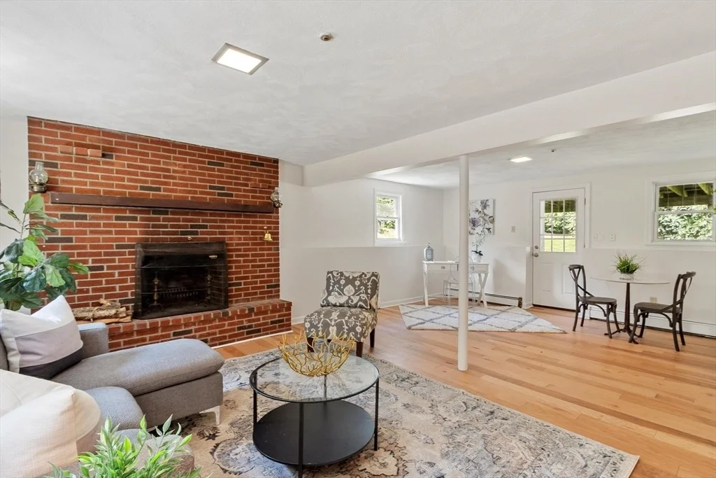 Photo of 7 Locust Street