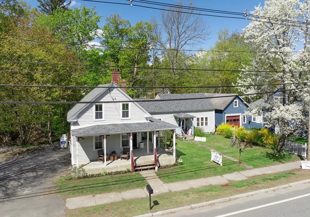 Photo of 295 Main St