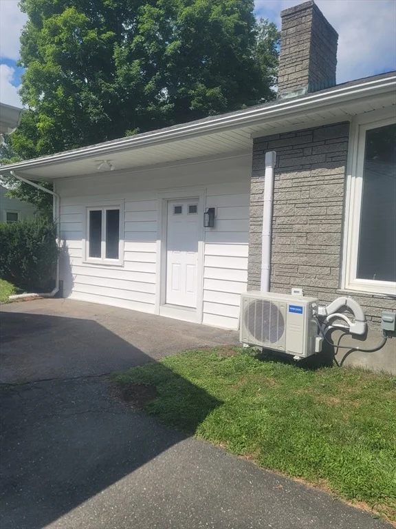Photo of 102 Coy Hill Road