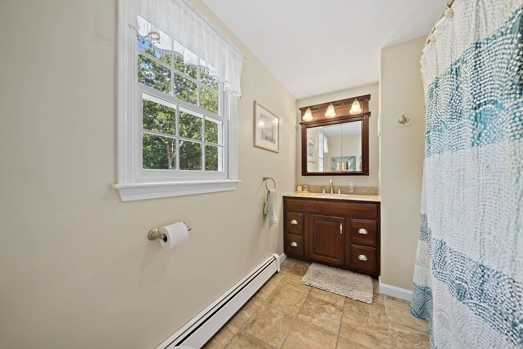 Photo of 32 Bourne Park Ave