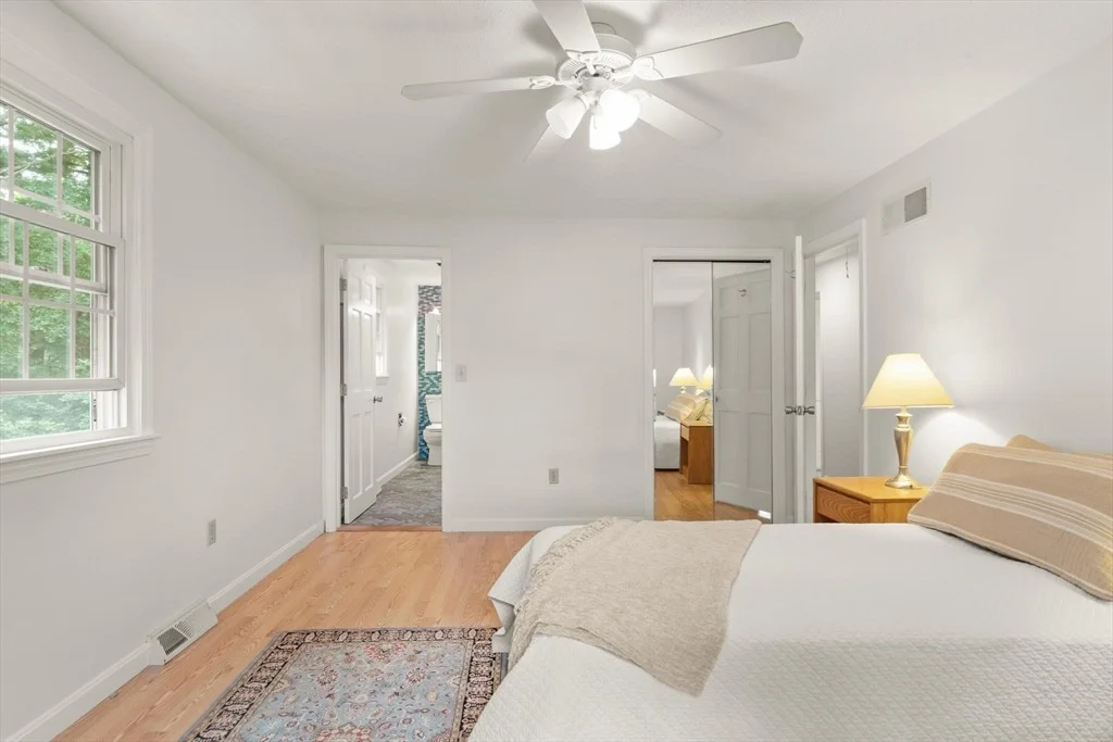 Photo of 368 Acton Rd