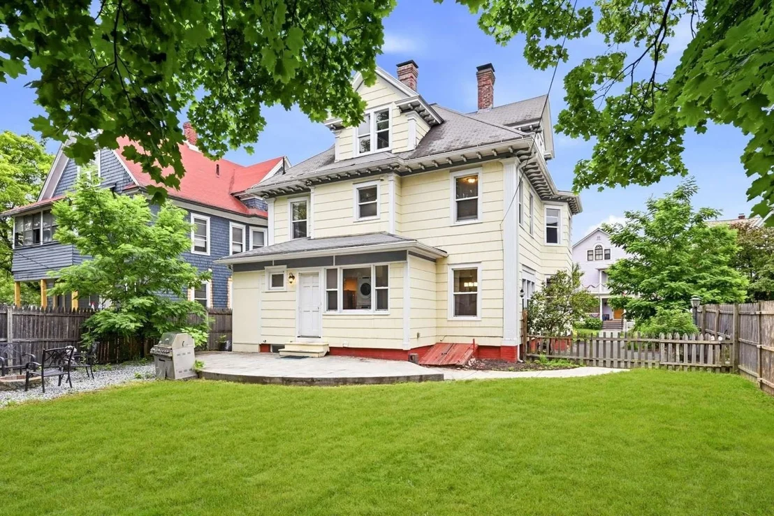 Photo of 30 Beechwood Ave