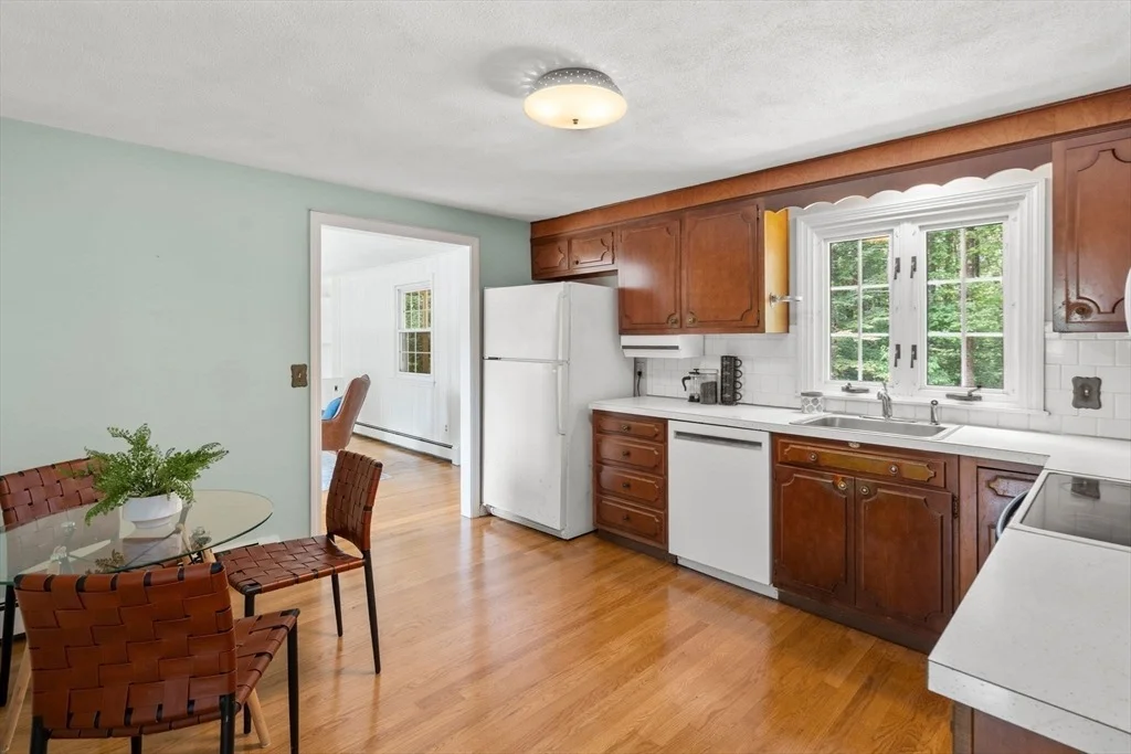 Photo of 18 Evergreen Way