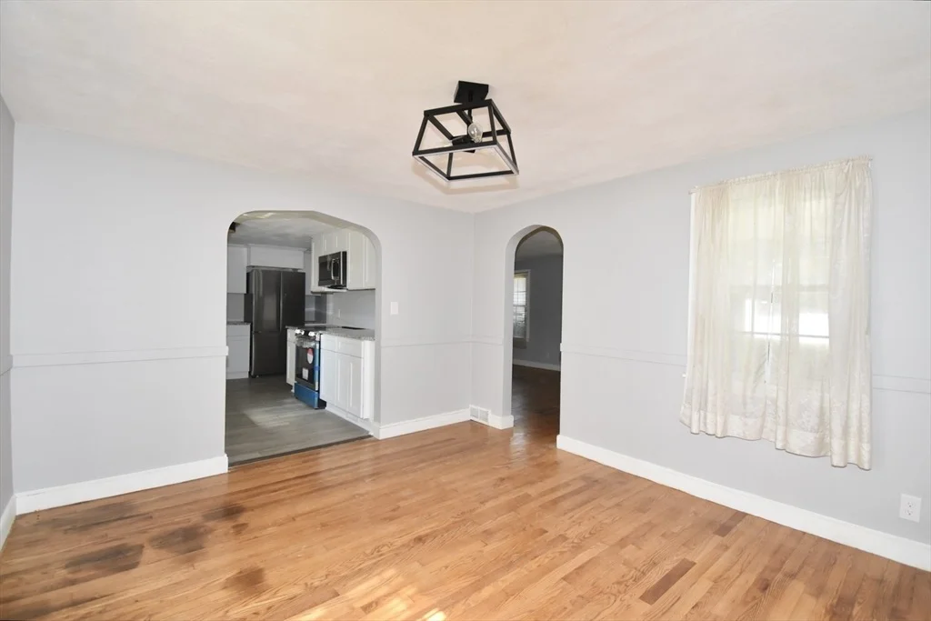 Photo of 51 Parkview St