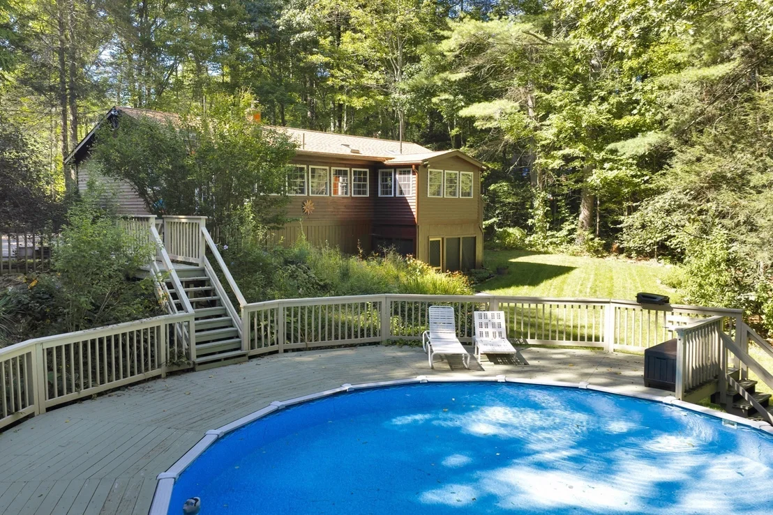 Photo of 139 Podunk Rd