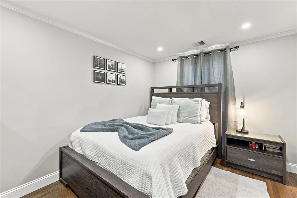 Photo of 161 Summer St