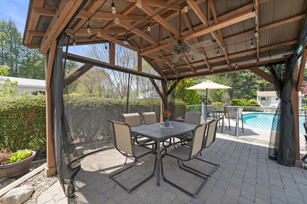 Photo of 31 Rustic Ln