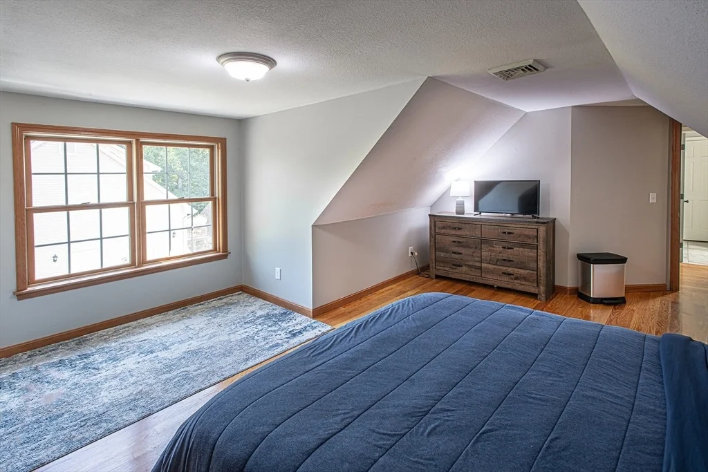 Photo of 133 Cardinal Way