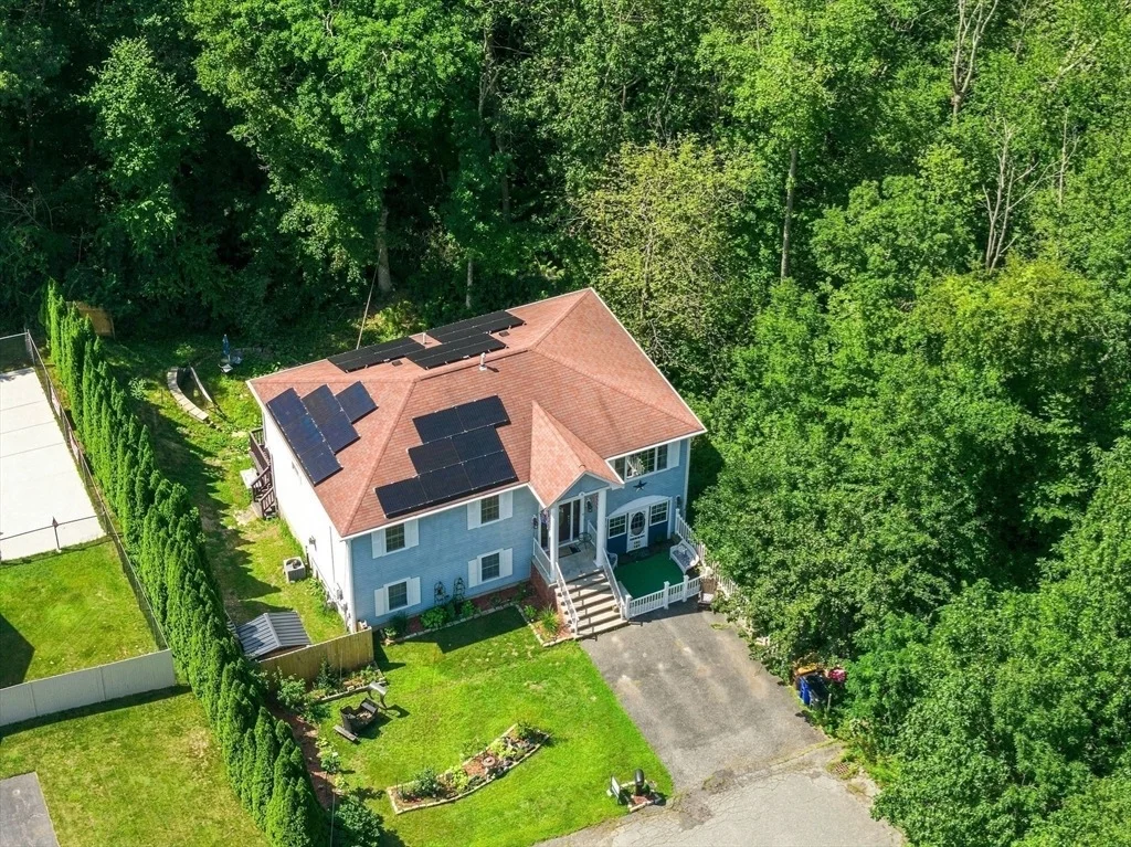 Photo of 793 Montgomery