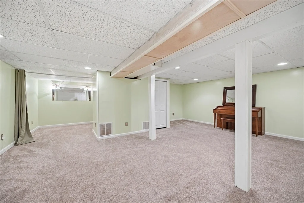 Photo of 65 Black Oak Road