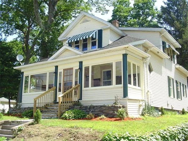 Photo of 7 Halford St.