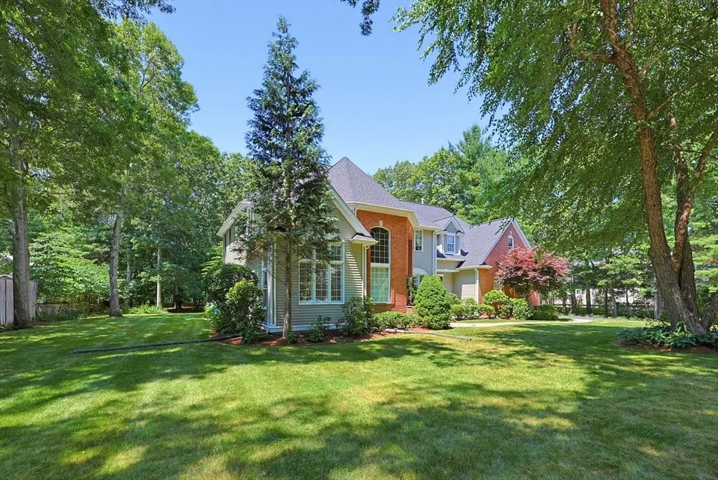 Photo of 64 Deerview Way