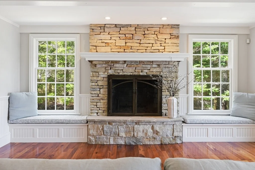 Photo of 120 Vineyard Road